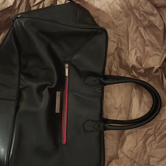 SEAN JOHN DUFFLE BAG - Picture 3 of 6